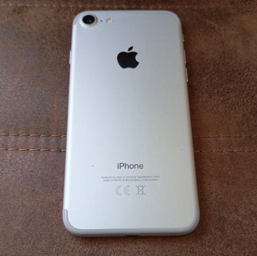 Buy & Sell Netherton Dudley - Photos for iPhone 7 silver 32gb unlocked