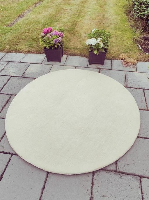 Buy & Sell Kings Heath Birmingham - Photos for Round rug from John Lewis