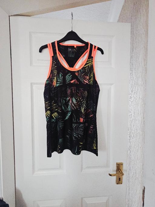 Buy & Sell Newton Doncaster - Photos for vest top, size 16..NEW without tags.