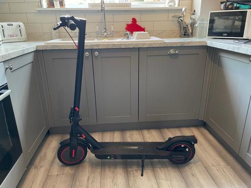 Buy & Sell Castlecroft Wolverhampton - Photos for I8 Electric Scooter