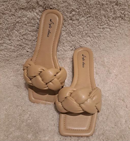 Buy & Sell Edgware Barnet - Photos for ladies Sandals Size 4