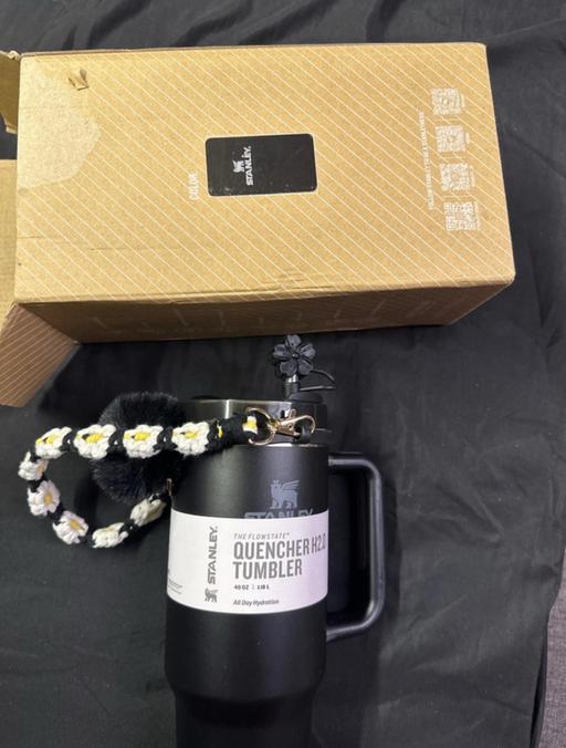 Buy & Sell Ware East Hertfordshire - Photos for Stanley cup