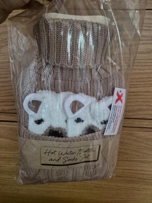 Buy & Sell Crumpsall Manchester - Photos for new Hot Water Bottle & Socks Set