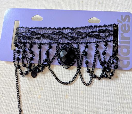 Buy & Sell Georgetown Blaenau Gwent - Photos for 🎃 Halloween Claire's black net chocker with