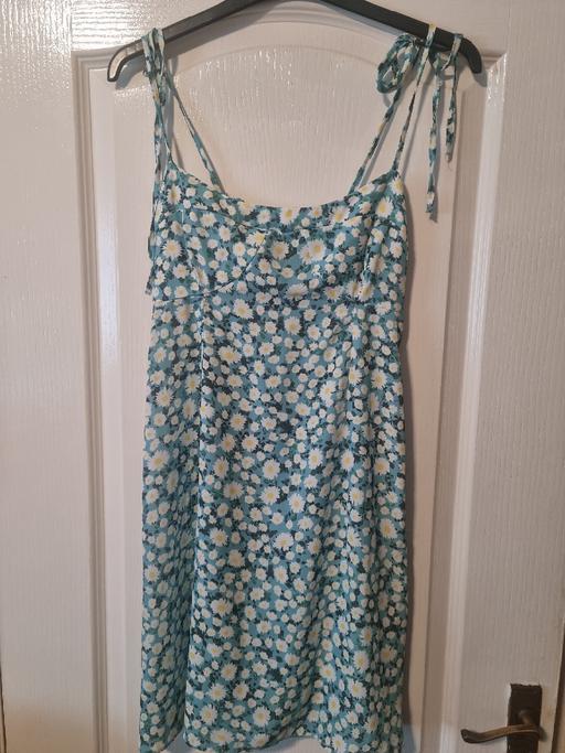 Buy & Sell Ocker Hill Sandwell - Photos for modern summer dress from Boohoo size 14 hardl