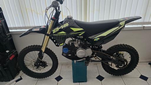 Vehicles Gornal Wood Dudley - Photos for Stomp z3 140 cc