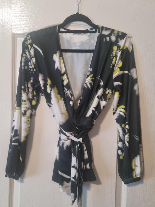 Buy & Sell Ocker Hill Sandwell - Photos for pretty mock wrap top ling sleeve uk 10