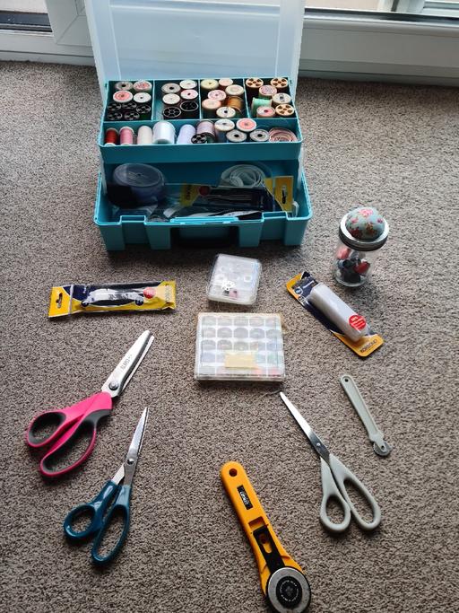 Buy & Sell Hasbury Dudley - Photos for sewing items and bag joblot