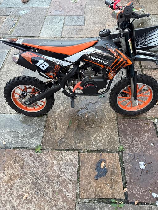 Vehicles Earlswood Reigate and Banstead - Photos for 50cc motorcycle