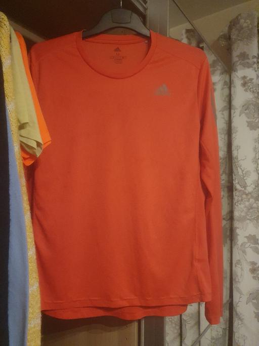 Buy & Sell Bradmore Wolverhampton - Photos for Adidas climacool top MEDIUM