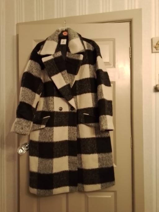 Buy & Sell Bells Mill Dudley - Photos for size 14 coat from t.u