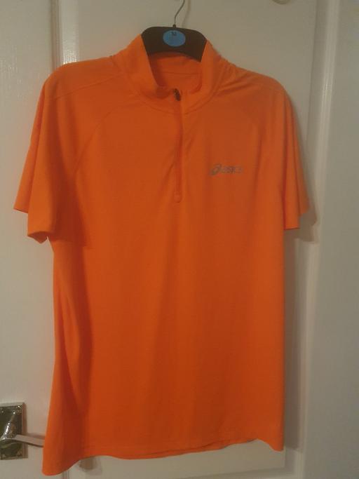 Buy & Sell Bradmore Wolverhampton - Photos for Asics sports top MEDIUM