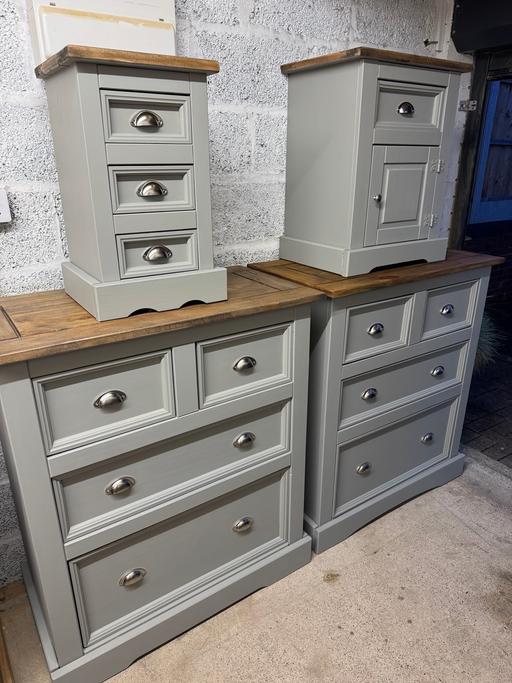 Buy & Sell Hoobrook Wyre Forest - Photos for Mexican pine bedroom set