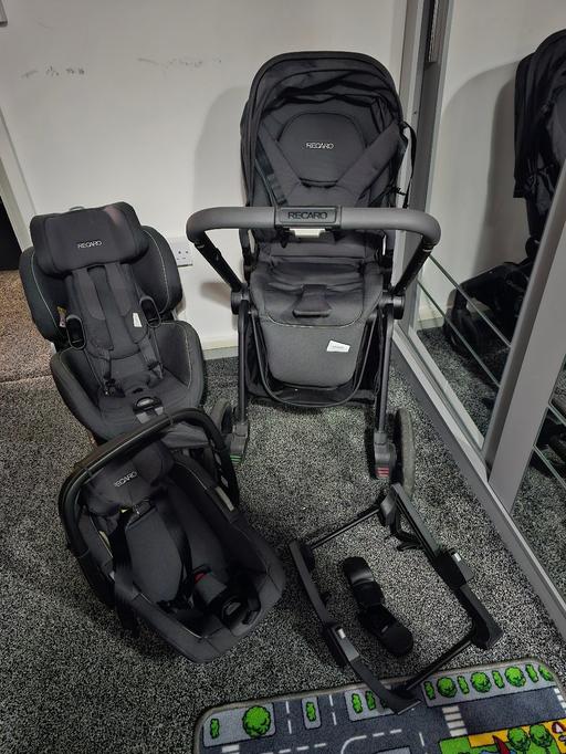 Buy & Sell Blackburn Blackburn with Darwen - Photos for Recaro Travel set
