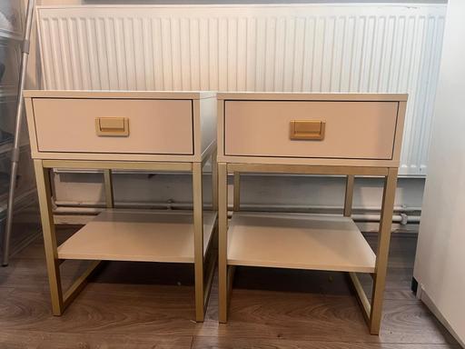 Buy & Sell Holloway North London - Photos for Matching bedside tables