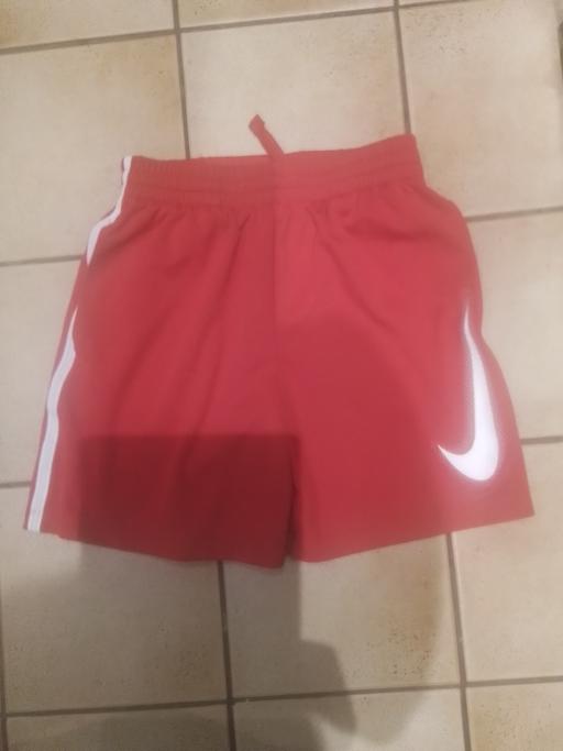 Buy & Sell Streetly Walsall - Photos for BOYS NIKE RED FOOTBALL SHORTS