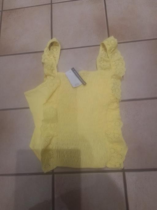 Buy & Sell Streetly Walsall - Photos for BRAND NEW WITH TAG RIVER ISLAND TOP