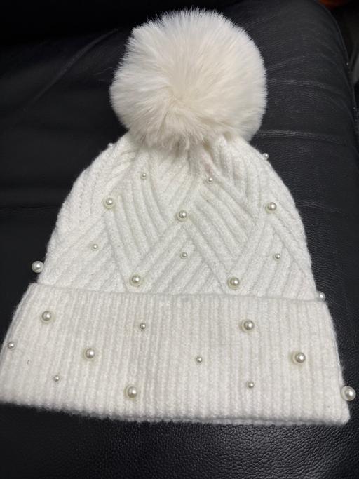 Buy & Sell Woodsetton Dudley - Photos for Ladies knitted hat