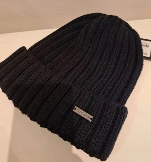 Buy & Sell The Hale North West London - Photos for firetrap hat