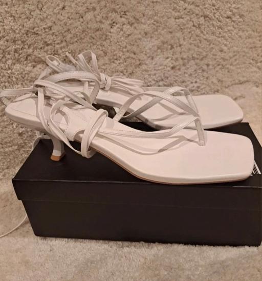 Buy & Sell The Hale North West London - Photos for ladies Sandals Size 8