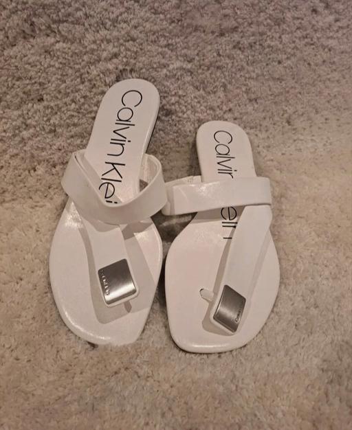 Buy & Sell The Hale North West London - Photos for Calvin Klein Sandals Size 3