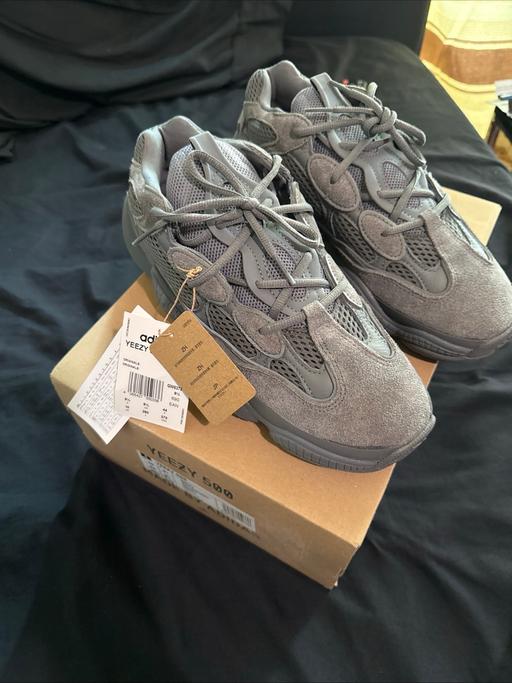 Buy & Sell Nine Elms South West London - Photos for Yeezy 500 Grainte