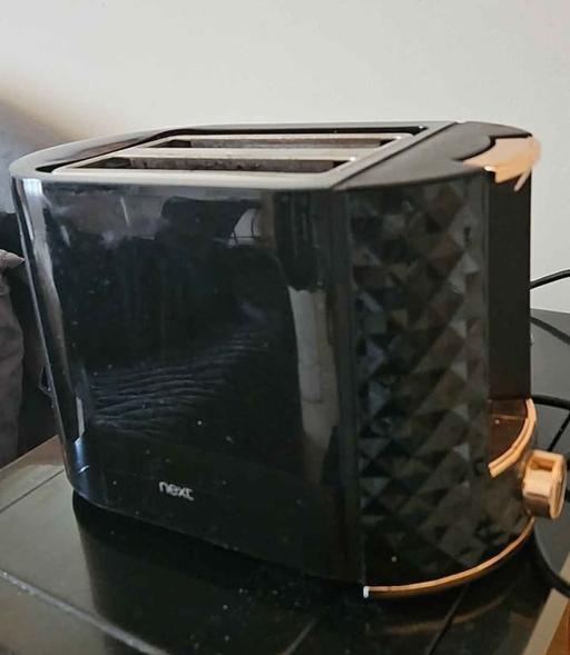 Buy & Sell Ealing Broadway West London - Photos for Next Black & Rose Gold Toaster
