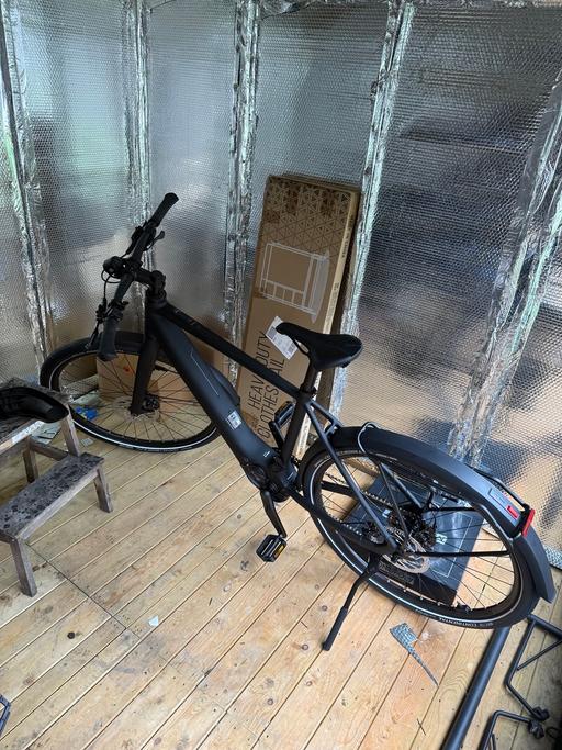 Buy & Sell Charlton South East London - Photos for CUBE EDITOR HYBRID PRO FE 400X ELECTRIC BIKE