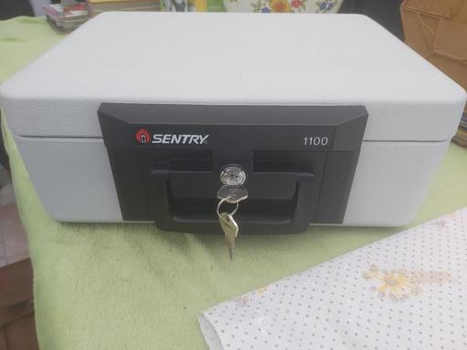Buy & Sell Woodgate Birmingham - Photos for sentry 1100 safe