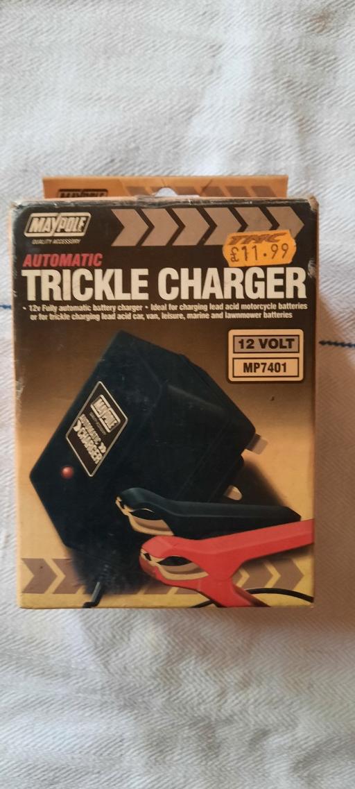 Vehicles Leagrave Luton - Photos for trickle charger