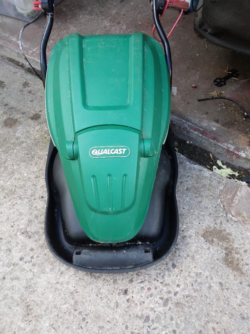 Buy & Sell Cradley Heath Sandwell - Photos for Qualcast electric lawnmower