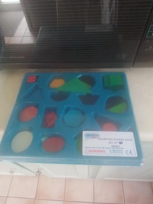 Buy & Sell Streetly Walsall - Photos for BOX OF GEOMETRIC SHAPES