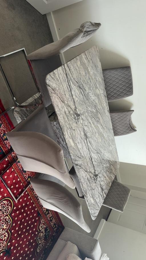Buy & Sell Round Spinney Industrial Estate West Northamptonshire - Photos for Dining table and chairs