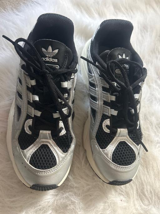 Buy & Sell Bells Mill Dudley - Photos for Adidas trainers size 5