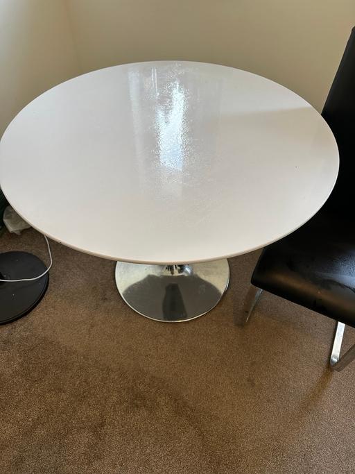 Buy & Sell Hall Green Birmingham - Photos for Table 4 Chairs