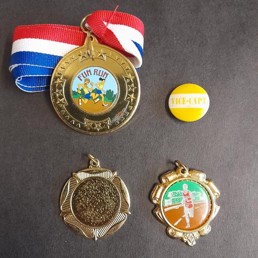 Buy & Sell Preston South Ribble - Photos for SPORTING MEDALS 🏅 & BADGE