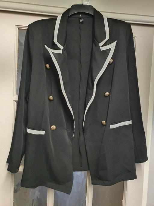 Buy & Sell Oxley Wolverhampton - Photos for Jacket