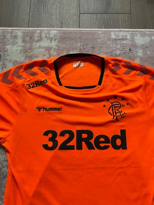 Buy & Sell Kirkintilloch Glasgow - Photos for Rangers Training Top