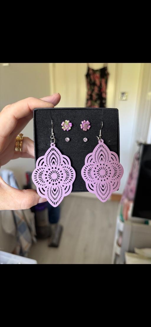 Buy & Sell Norbury South West London - Photos for 3 pairs earrings
