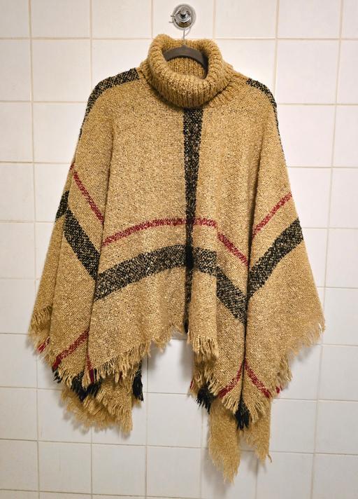 Buy & Sell Greenwich South East London - Photos for Ultimatechic Tammy Poncho Brand New With Tags