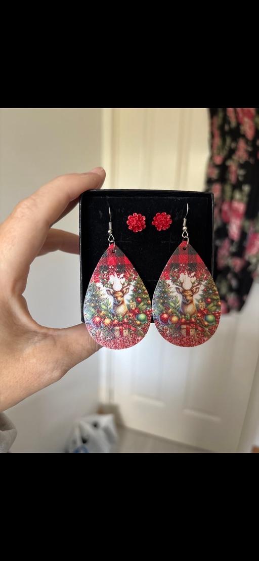 Buy & Sell Norbury South West London - Photos for Set of 2 earrings