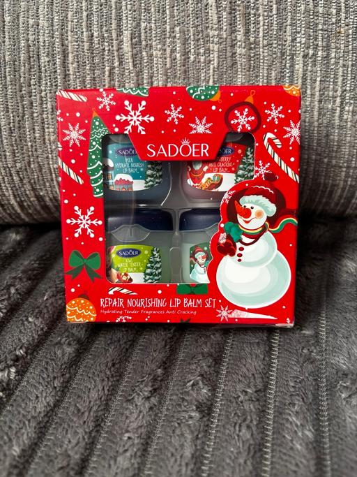 Buy & Sell Norbury South West London - Photos for Set of 4 lip balms