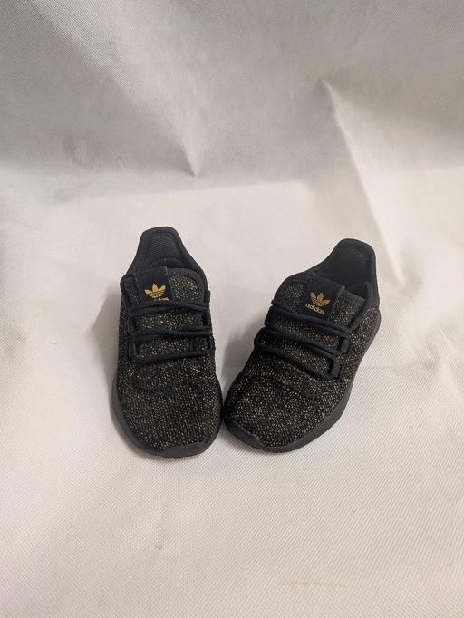 Buy & Sell Netherton Dudley - Photos for Adidas size 6 girls trainers