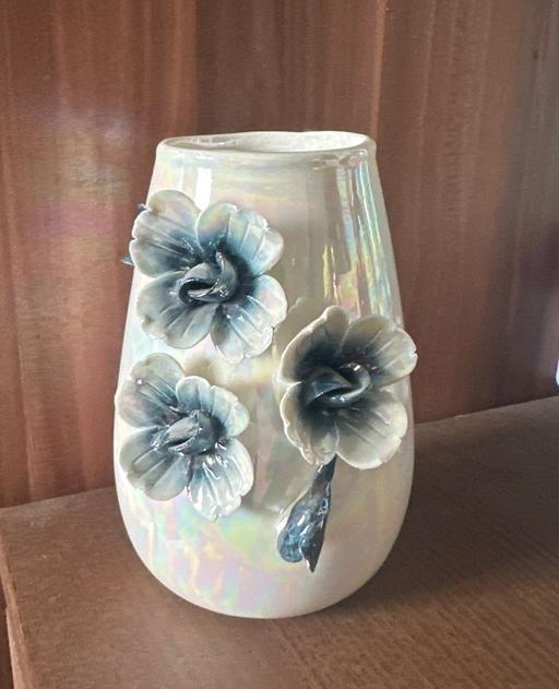 Buy & Sell Freshbrook Swindon - Photos for Decorative Vase