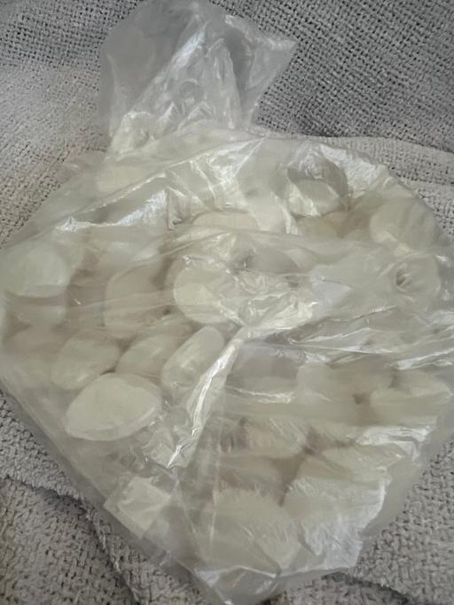 Buy & Sell Easington Lane Sunderland - Photos for Glow In The Dark Pebbles ( New )