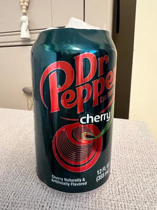 Buy & Sell Hetton-Le-Hole Sunderland - Photos for Dr Pepper Cherry Coke Candle ( New )