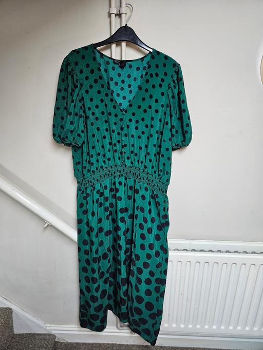Buy & Sell Holy Cross Bromsgrove - Photos for Friends like these ladies dress (20)