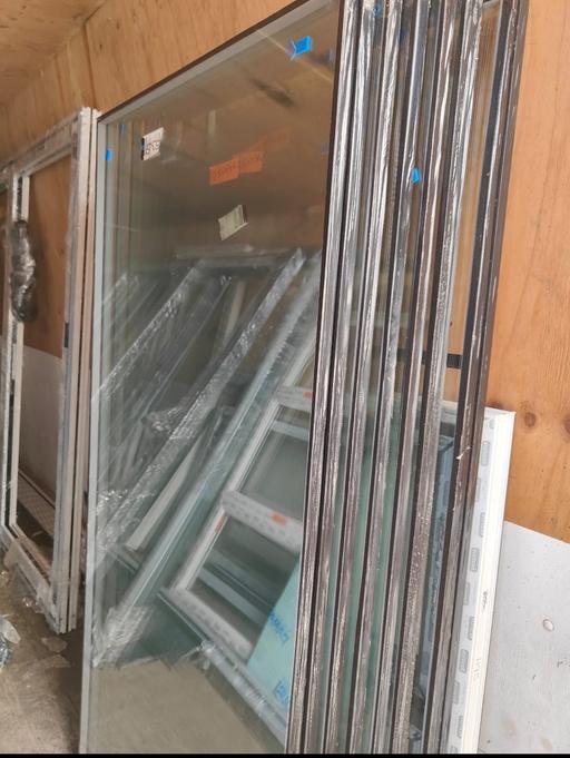 Buy & Sell High Wycombe Buckinghamshire - Photos for White cortizo aluminium Bifolding Door