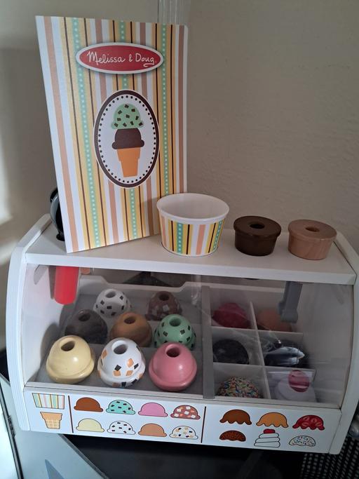 Buy & Sell Longton Stoke-on-Trent - Photos for Melissa and doug ice cream counter