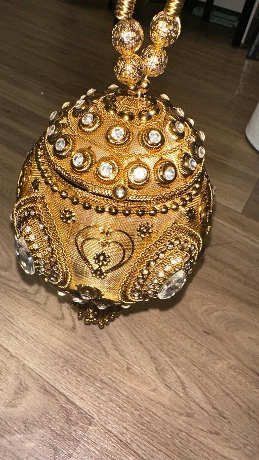 Buy & Sell - Photos for Golden bridal Clutch Bag